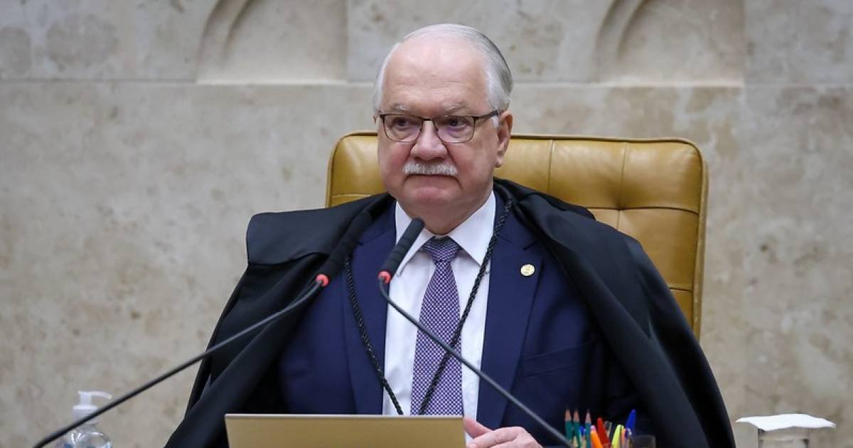 Fachin cobra manifestações formais de autoridades em prazo definido